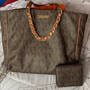Micheal Kors Purse and Matching Wallet